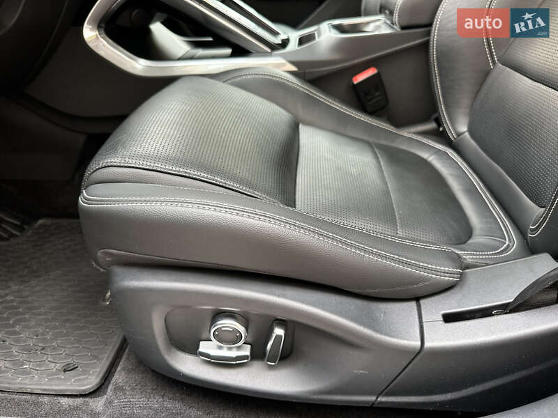 Внедорожник / Кроссовер Jaguar I-Pace 2021 в Киеве фото 23 Внедорожник / Кроссовер Jaguar I-Pace 2021 в Киеве