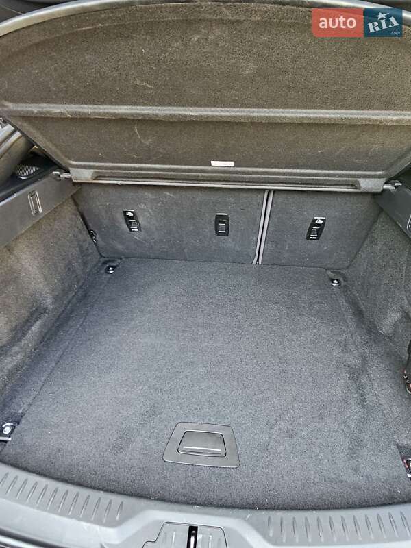 Внедорожник / Кроссовер Jaguar I-Pace 2019 в Одессе фото 12 Внедорожник / Кроссовер Jaguar I-Pace 2019 в Одессе