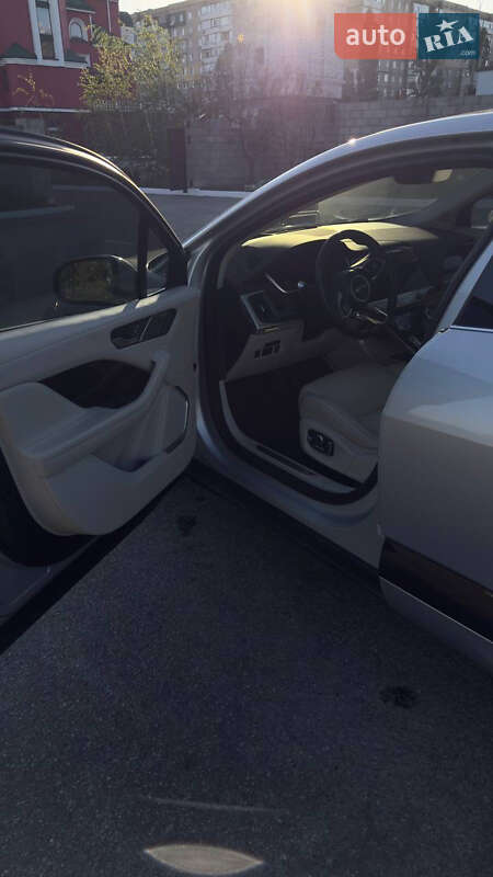 Внедорожник / Кроссовер Jaguar I-Pace 2018 в Каменском фото 9 Внедорожник / Кроссовер Jaguar I-Pace 2018 в Каменском