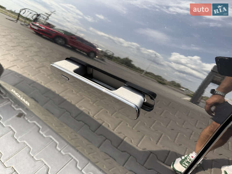 Внедорожник / Кроссовер Jaguar I-Pace 2019 в Днепре фото 21 Внедорожник / Кроссовер Jaguar I-Pace 2019 в Днепре