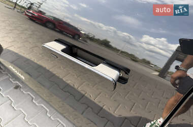 Внедорожник / Кроссовер Jaguar I-Pace 2019 в 