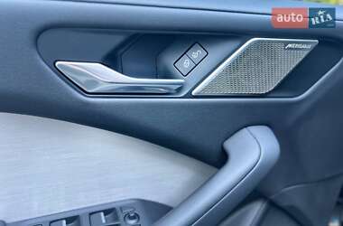 Внедорожник / Кроссовер Jaguar I-Pace 2018 в 