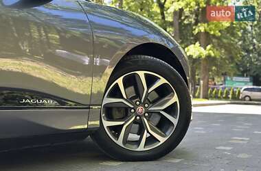 Позашляховик / Кросовер Jaguar I-Pace 2020 в 