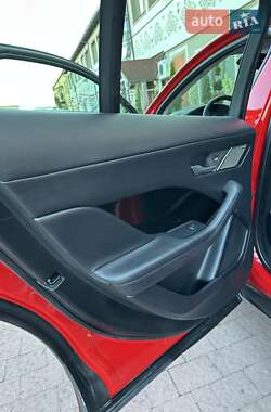 Внедорожник / Кроссовер Jaguar I-Pace 2021 в 