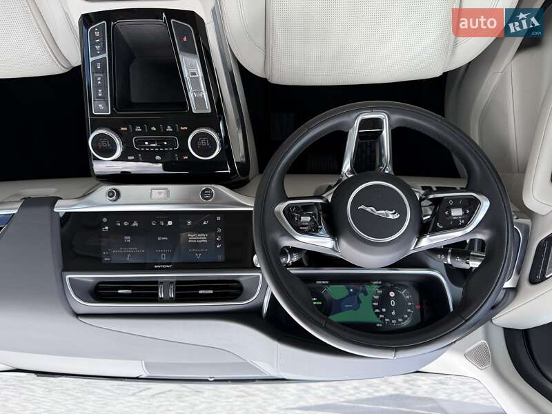 Внедорожник / Кроссовер Jaguar I-Pace 2022 в Киеве