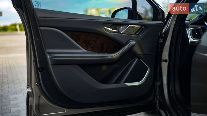 Позашляховик / Кросовер Jaguar I-Pace 2018 в Львові