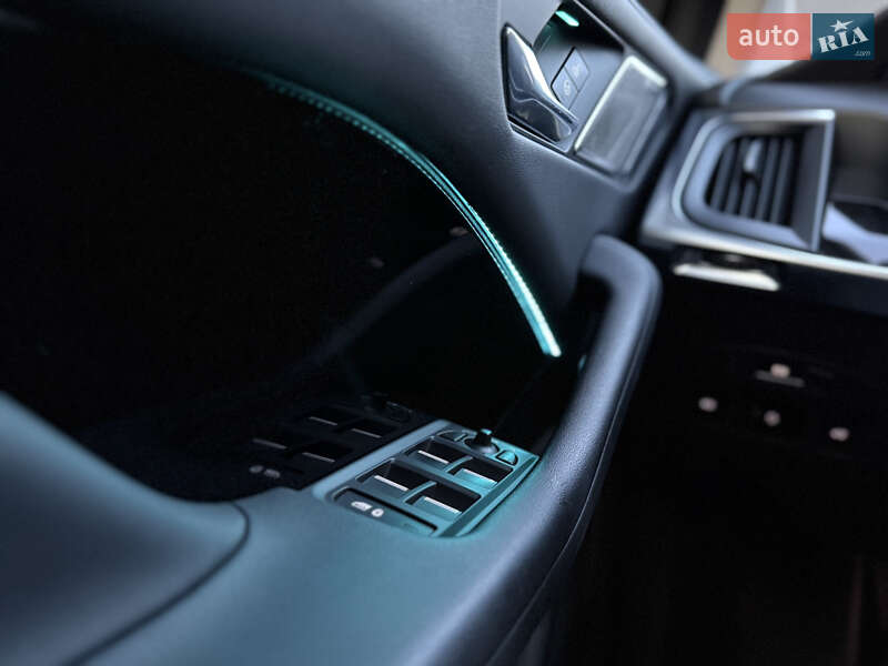 Позашляховик / Кросовер Jaguar I-Pace 2019 в Тернополі