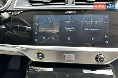 Позашляховик / Кросовер Jaguar I-Pace 2022 в 