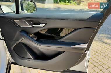 Позашляховик / Кросовер Jaguar I-Pace 2020 в 