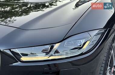 Внедорожник / Кроссовер Jaguar I-Pace 2018 в 