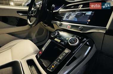 Внедорожник / Кроссовер Jaguar I-Pace 2021 в 