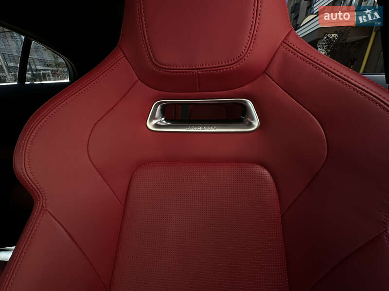 Внедорожник / Кроссовер Jaguar I-Pace 2021 в Киеве