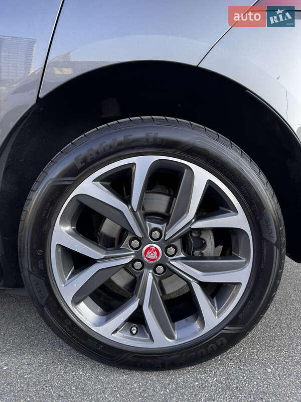 Позашляховик / Кросовер Jaguar I-Pace 2019 в Києві