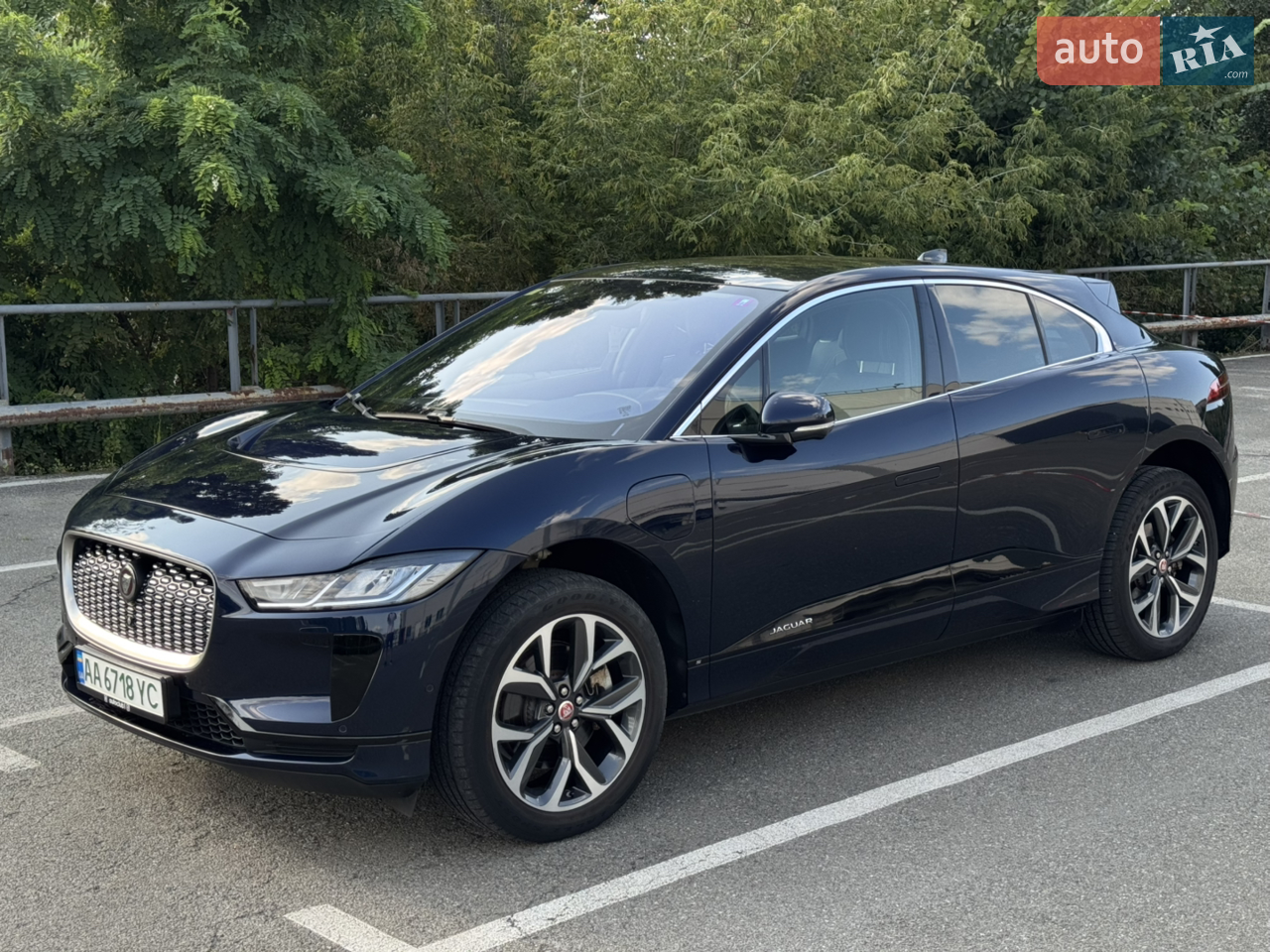 2019 Jaguar I-Pace - мініатюра 17
