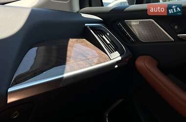 Внедорожник / Кроссовер Jaguar I-Pace 2018 в 
