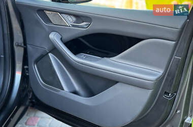 Позашляховик / Кросовер Jaguar I-Pace 2019 в 