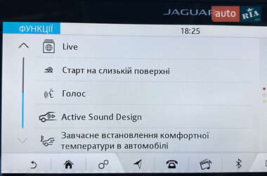Позашляховик / Кросовер Jaguar I-Pace 2019 в 
