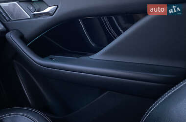 Внедорожник / Кроссовер Jaguar I-Pace 2019 в 