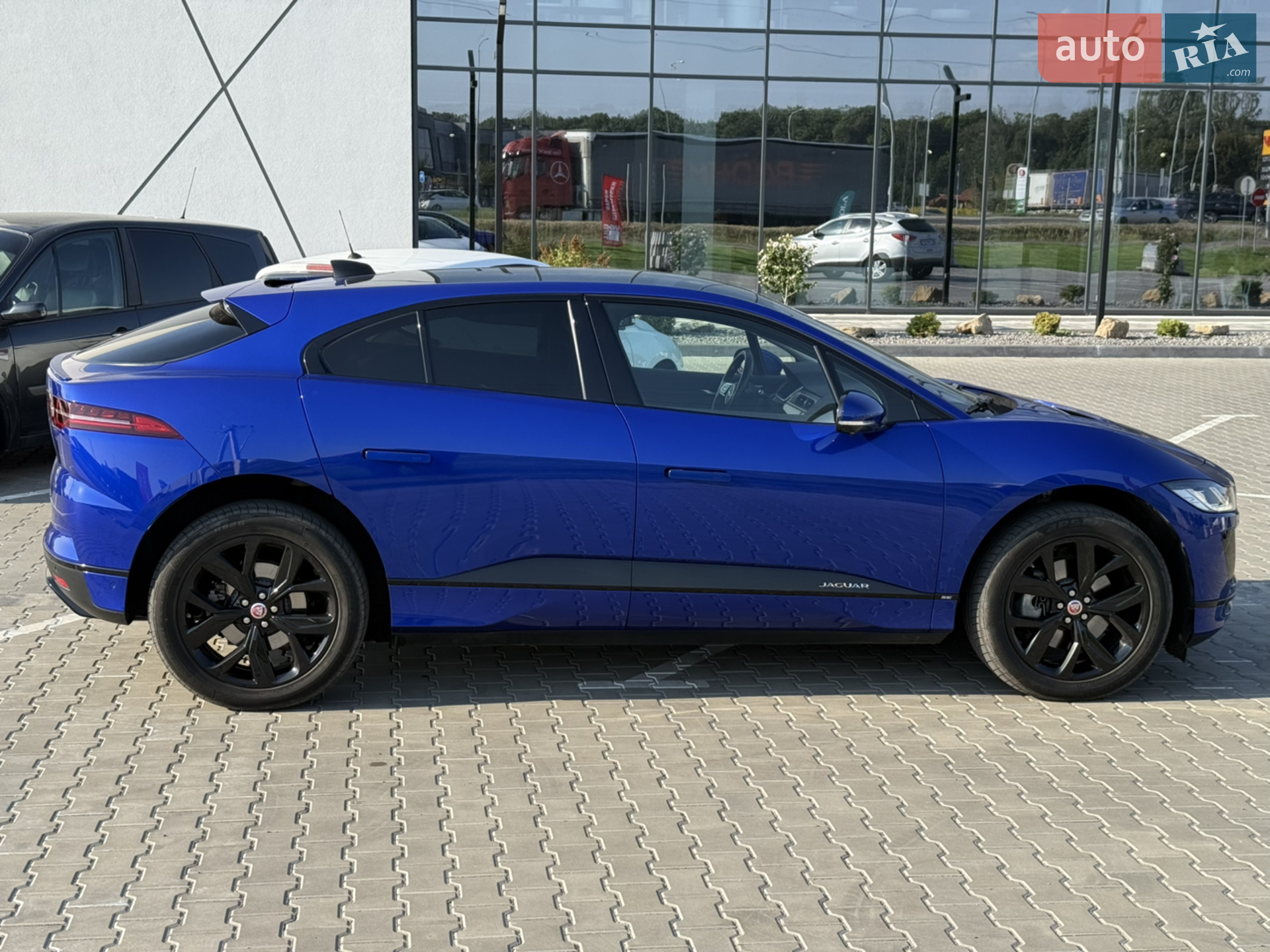 2020 Jaguar I-Pace - мініатюра 15