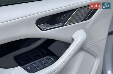 Внедорожник / Кроссовер Jaguar I-Pace 2019 в 
