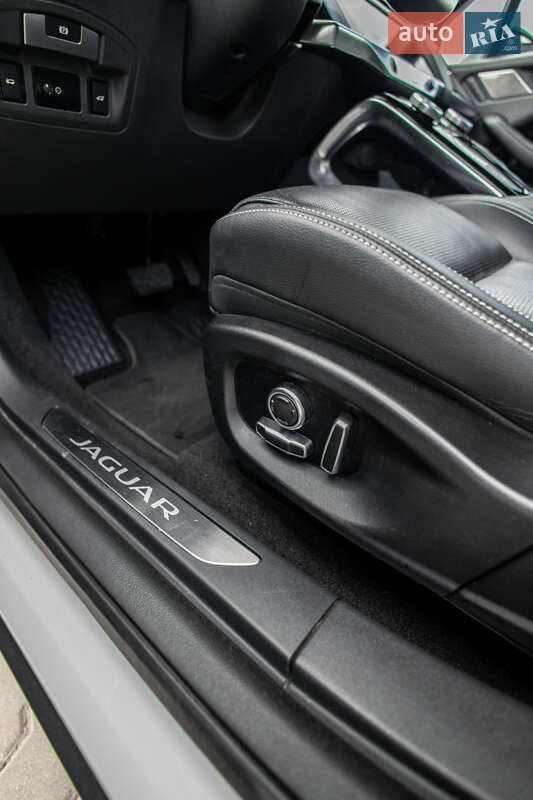 Позашляховик / Кросовер Jaguar I-Pace 2020 в Львові фото 20 Позашляховик / Кросовер Jaguar I-Pace 2020 в Львові