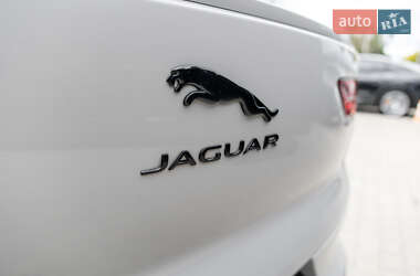 Позашляховик / Кросовер Jaguar I-Pace 2020 в 