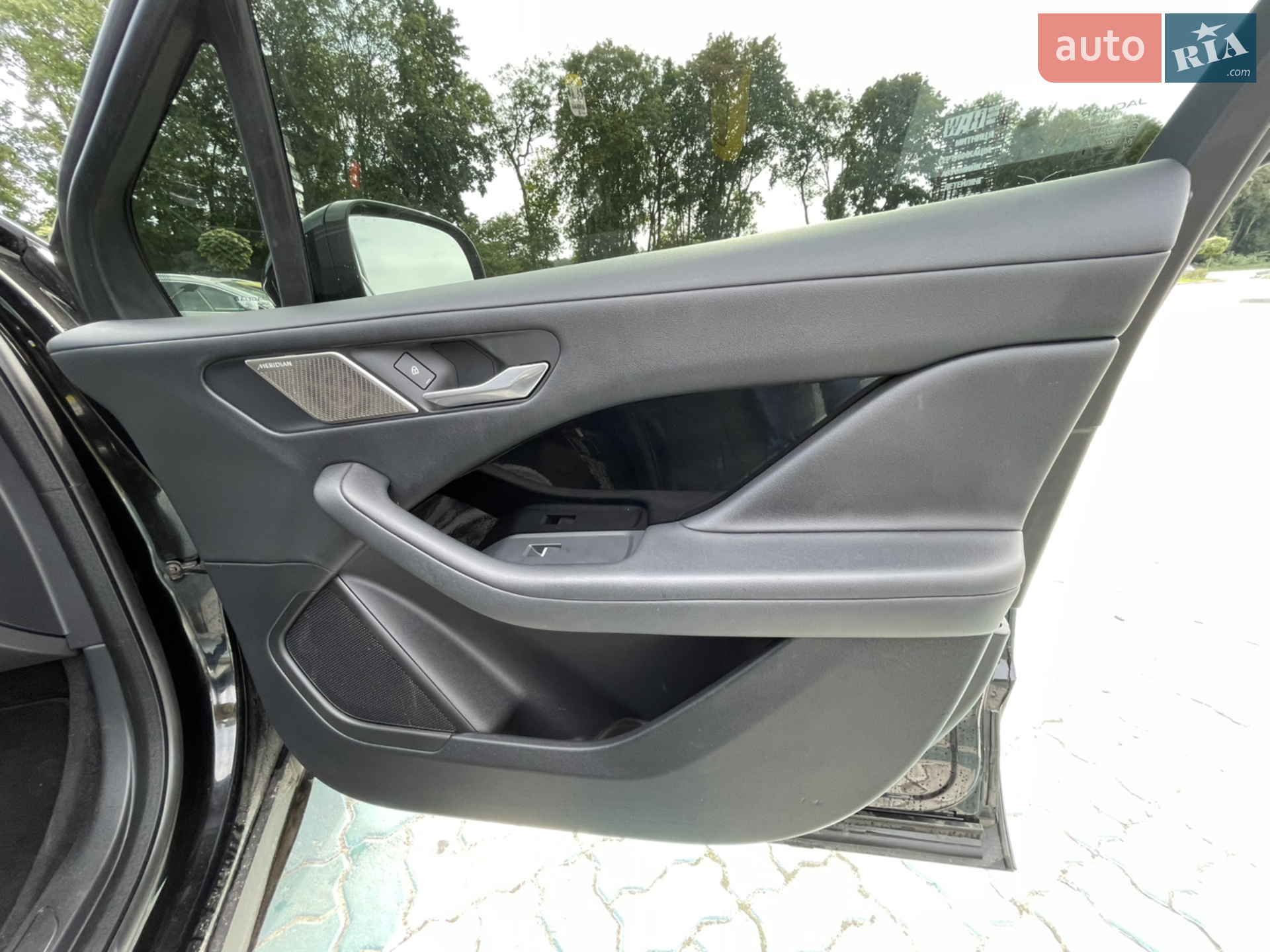 2020 Jaguar I-Pace - мініатюра 15