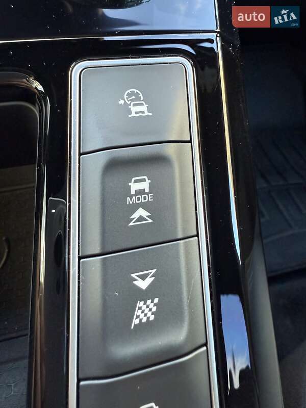 Внедорожник / Кроссовер Jaguar I-Pace 2023 в Киеве фото 107 Внедорожник / Кроссовер Jaguar I-Pace 2023 в Киеве