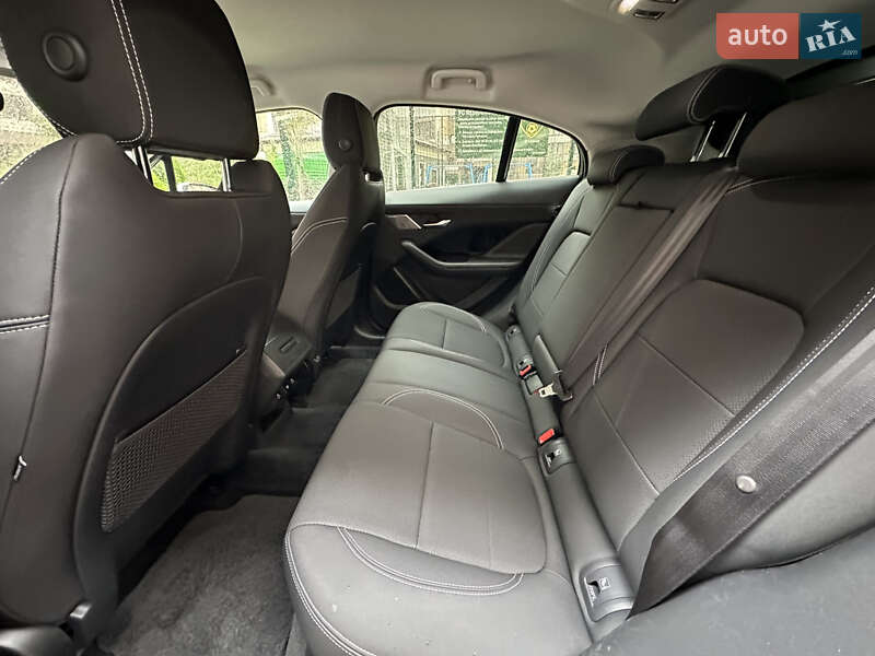 Внедорожник / Кроссовер Jaguar I-Pace 2021 в Киеве фото 35 Внедорожник / Кроссовер Jaguar I-Pace 2021 в Киеве