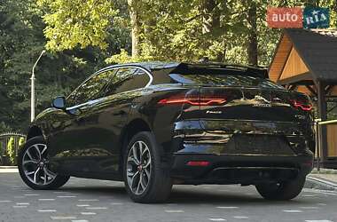Позашляховик / Кросовер Jaguar I-Pace 2019 в 