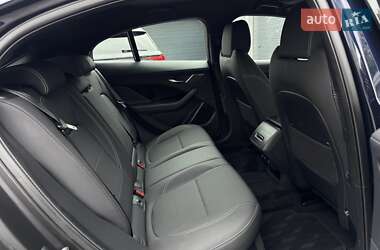 Внедорожник / Кроссовер Jaguar I-Pace 2021 в 