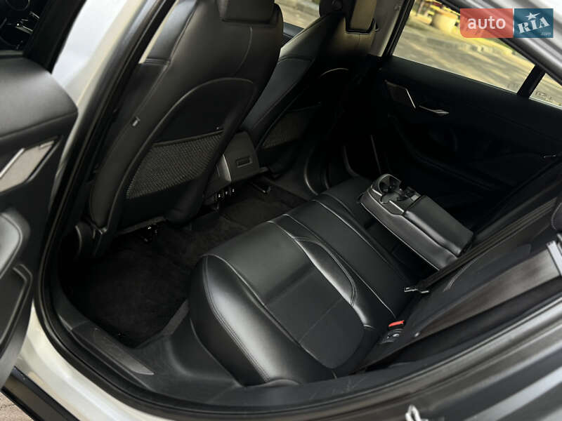 Позашляховик / Кросовер Jaguar I-Pace 2019 в Трускавці