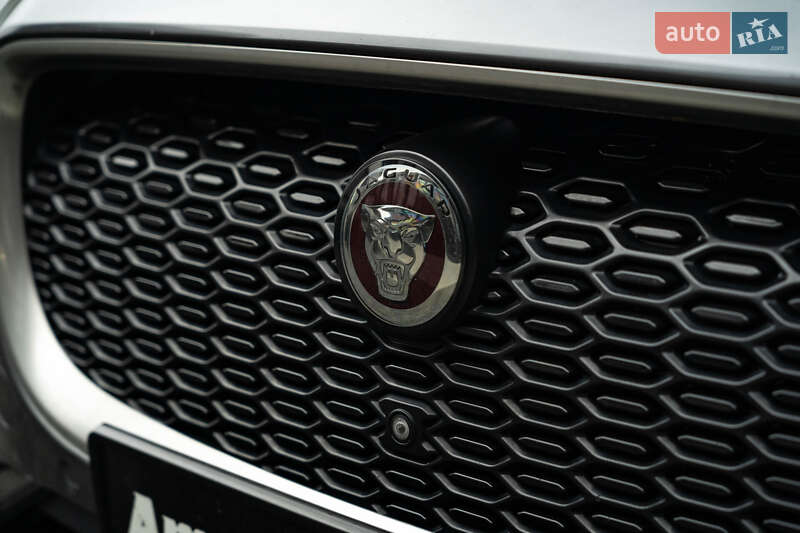 Позашляховик / Кросовер Jaguar I-Pace 2018 в Чернівцях
