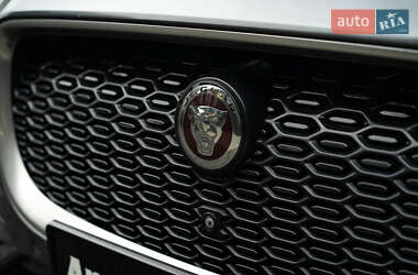 Позашляховик / Кросовер Jaguar I-Pace 2018 в 