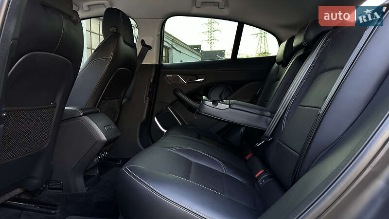 Внедорожник / Кроссовер Jaguar I-Pace 2019 в Львове фото 26 Внедорожник / Кроссовер Jaguar I-Pace 2019 в Львове
