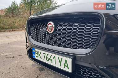 Позашляховик / Кросовер Jaguar I-Pace 2019 в 