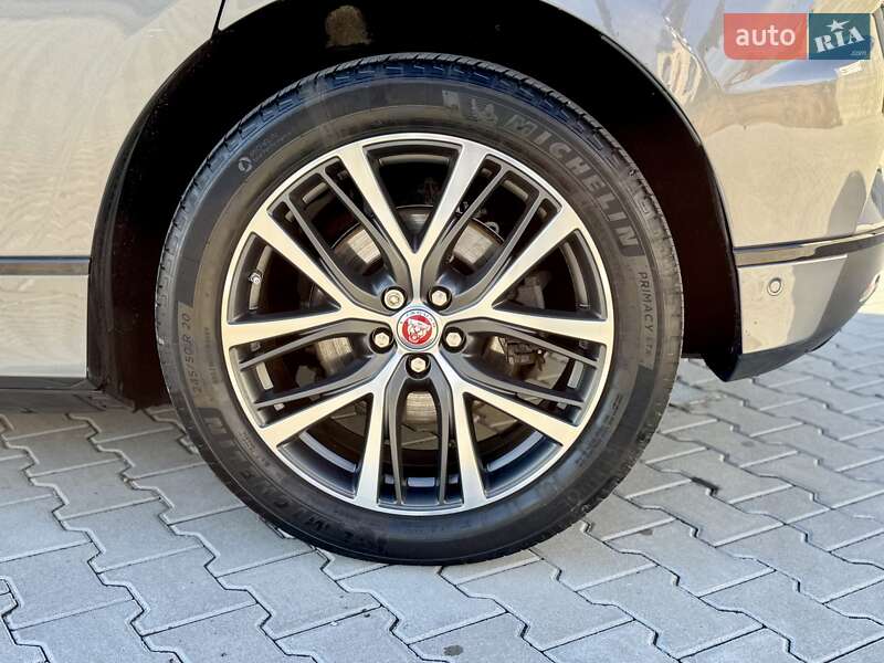 Позашляховик / Кросовер Jaguar I-Pace 2019 в Чернівцях