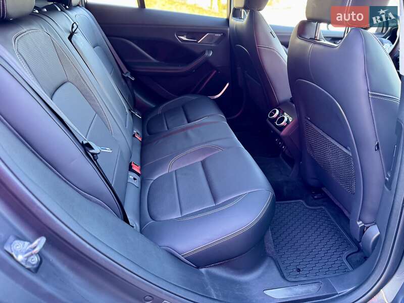 Позашляховик / Кросовер Jaguar I-Pace 2019 в Чернівцях