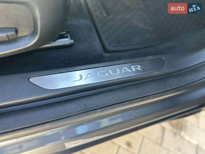 Позашляховик / Кросовер Jaguar I-Pace 2019 в Рівному фото 35 Позашляховик / Кросовер Jaguar I-Pace 2019 в Рівному