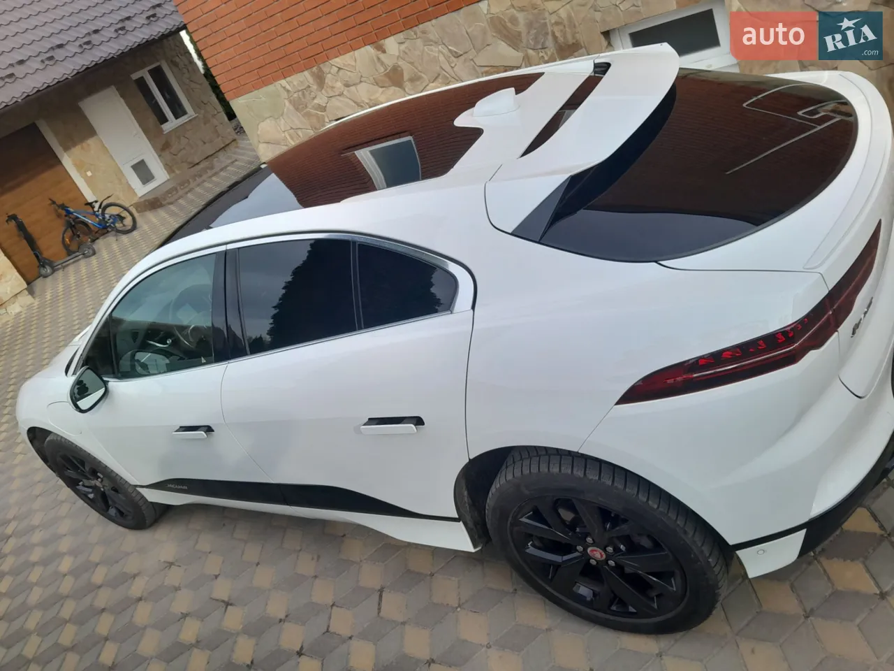 2019 Jaguar I-Pace - мініатюра 23