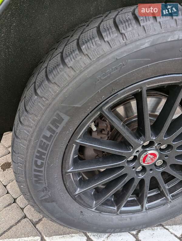 Внедорожник / Кроссовер Jaguar I-Pace 2018 в Киеве фото 23 Внедорожник / Кроссовер Jaguar I-Pace 2018 в Киеве