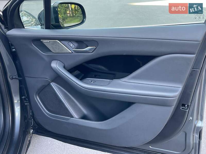 Позашляховик / Кросовер Jaguar I-Pace 2019 в Тернополі фото 30 Позашляховик / Кросовер Jaguar I-Pace 2019 в Тернополі