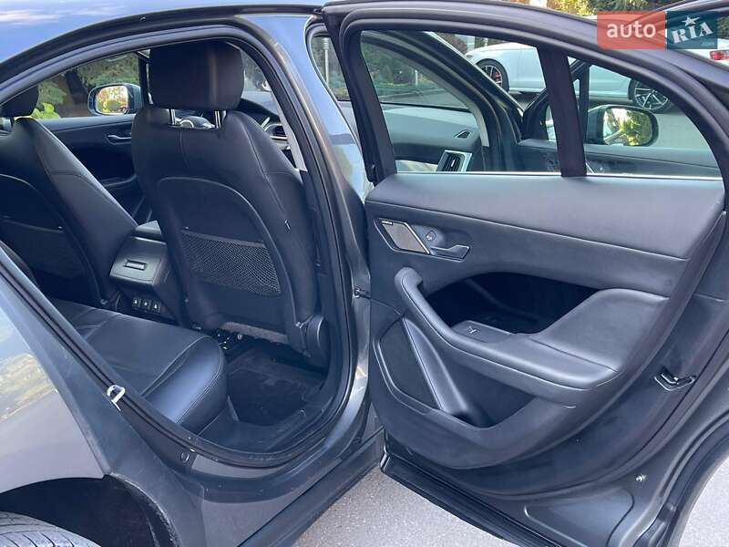 Позашляховик / Кросовер Jaguar I-Pace 2019 в Тернополі фото 34 Позашляховик / Кросовер Jaguar I-Pace 2019 в Тернополі
