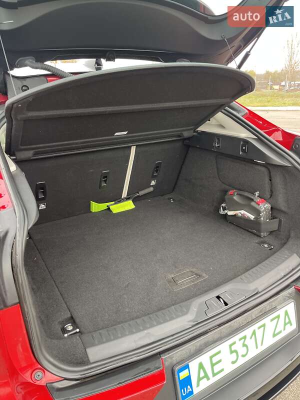 Позашляховик / Кросовер Jaguar I-Pace 2018 в Кривому Розі фото 91 Позашляховик / Кросовер Jaguar I-Pace 2018 в Кривому Розі