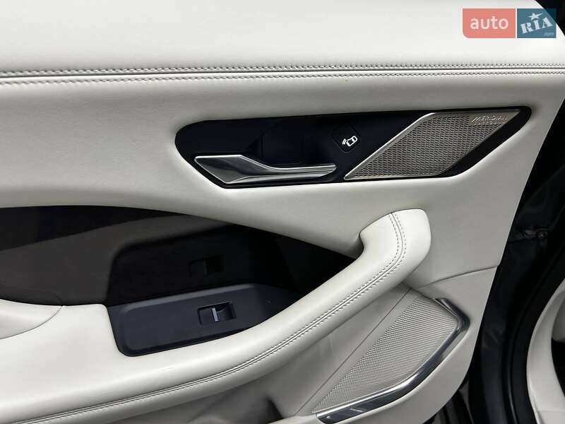 Позашляховик / Кросовер Jaguar I-Pace 2018 в Чернівцях фото 23 Позашляховик / Кросовер Jaguar I-Pace 2018 в Чернівцях