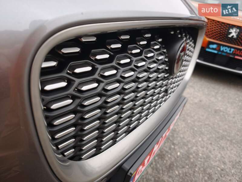 Позашляховик / Кросовер Jaguar I-Pace 2021 в Києві