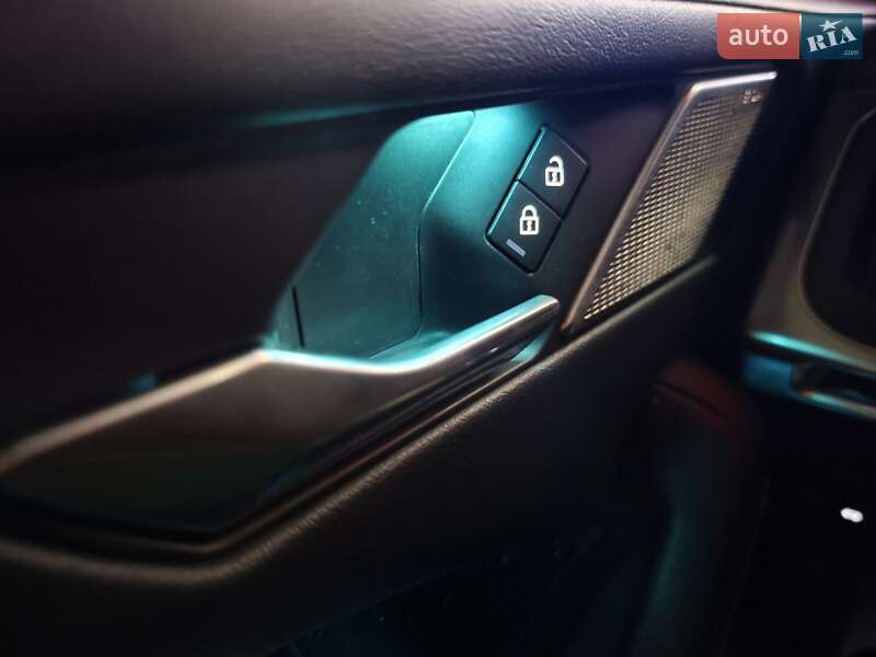 Позашляховик / Кросовер Jaguar I-Pace 2021 в Києві