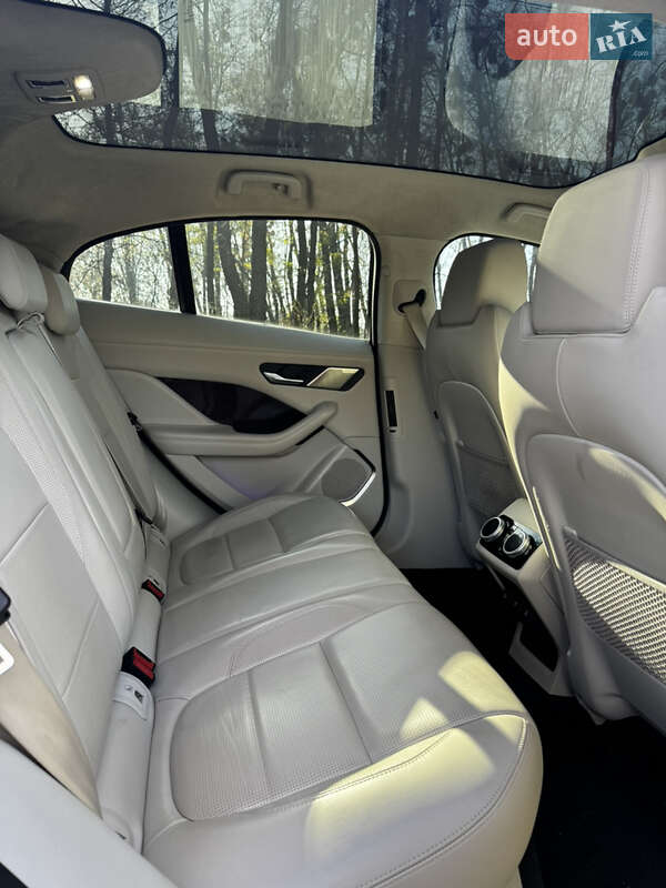 Позашляховик / Кросовер Jaguar I-Pace 2018 в Чернівцях фото 8 Позашляховик / Кросовер Jaguar I-Pace 2018 в Чернівцях