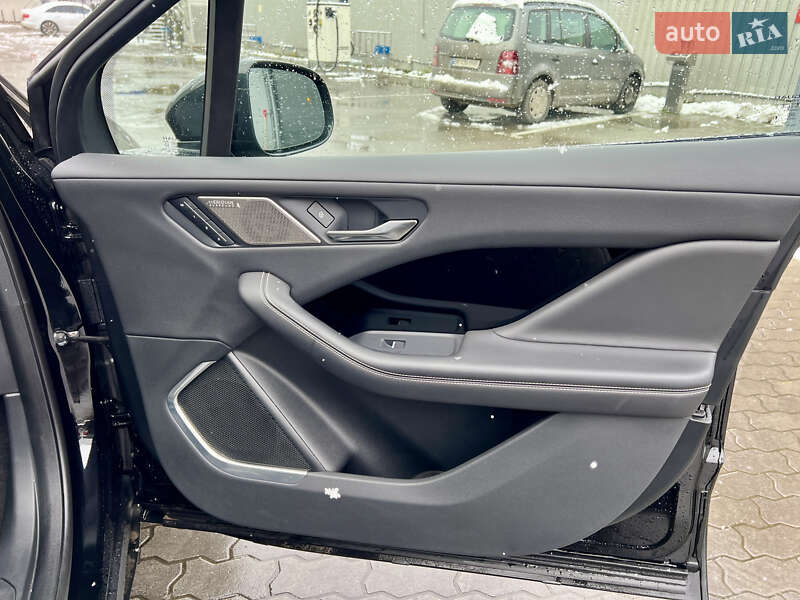 Позашляховик / Кросовер Jaguar I-Pace 2019 в Луцьку