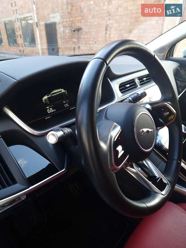 Позашляховик / Кросовер Jaguar I-Pace 2019 в Чернівцях